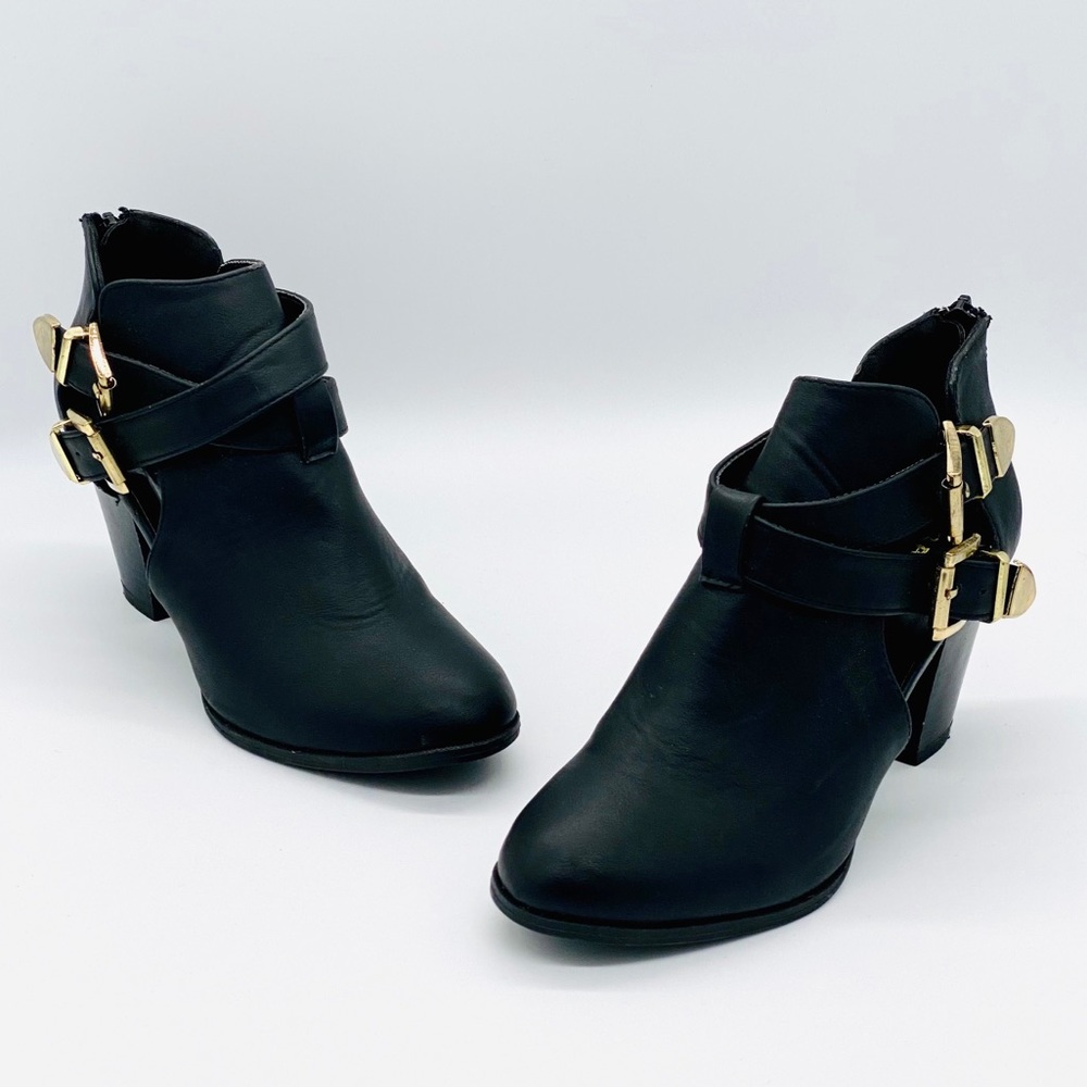 EUC Bamboo Sharpay Buckle Cut Out Ankle Booties